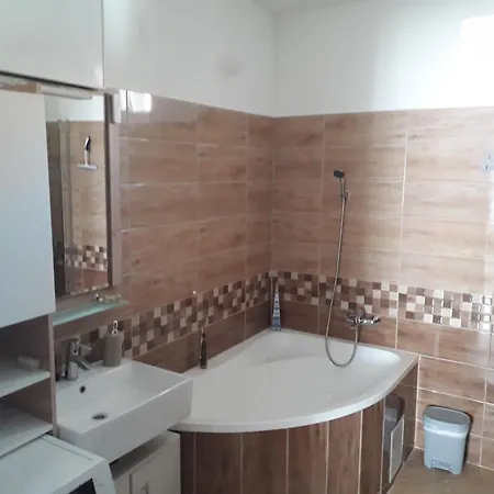 بيت للعطل Szintia Relax *