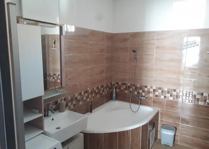 Szintia Relax * 埃格尔